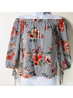 Active USA Off the Shoulder Floral Crepe Blouse